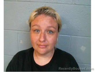 Mugshot of Khylee Kurtz booked in Perry County, Illinois on May 18, 2026