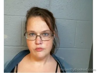 Mugshot of Amber Steele booked in Perry County, Illinois on March 30, 2026