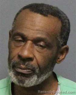 Mugshot of CLIFTON JR FRAZIER