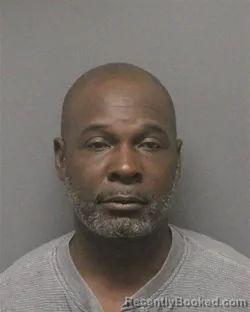 Mugshot of CARLTON PINK MARTIN