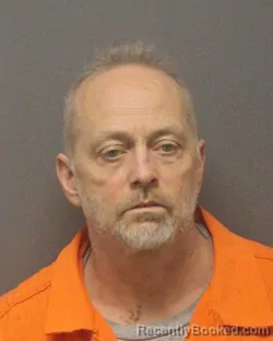Mugshot of DARREN SHANE CREWS