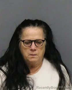 Mugshot of LINDA GARLAND BROWN