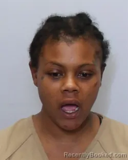 Mugshot of MAYA KENYSIA GILLESPIE