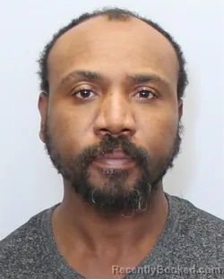 Mugshot of MOSES MABONGE