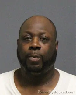 Mugshot of TOVORRIS DASHAWN MURPHY booked in Guilford County, North Carolina on July 8, 2026