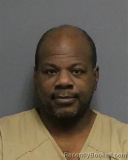 Mugshot of WILLIS RODERICK LEACH