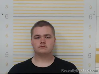 Mugshot of Ethan Davis