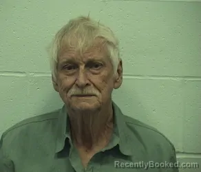Mugshot of ROBERT L GANTENBEIN booked in Richland County, Illinois on April 28, 2026