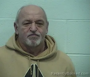 Mugshot of MICHAEL W DIGGS