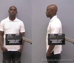 Mugshot of Christopher Antwon Seals booked in Sangamon County, Illinois on April 25, 2026