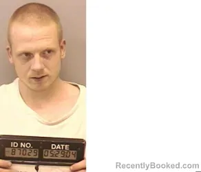 Mugshot of John W Hull