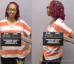 Mugshot of Clinesha Cammelia Toliver booked in Sangamon County, Illinois on March 6, 2026