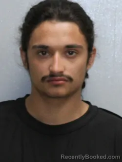 Mugshot of ESTEVAN MUNOZ booked in Stephenson County, Illinois on April 26, 2026
