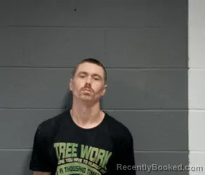 Mugshot of ZACKARY EDWARD WEAVER