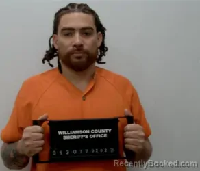 Mugshot of DEVONTAE M SANDERS