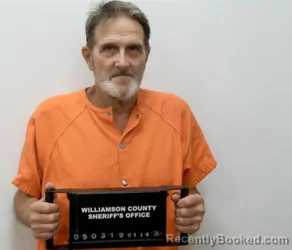 Mugshot of CHRIS CORNELL GALLUP