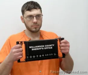 Mugshot of CODY JAMES LUCKETT