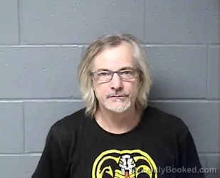 Mugshot of WARREN E HENDRICKS