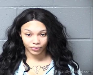 Mugshot of TIANA V SPENCER