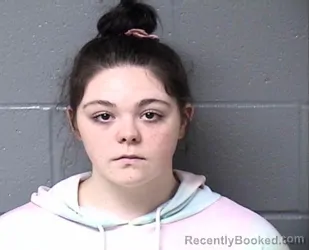 Mugshot of MYIA A SWARTZ