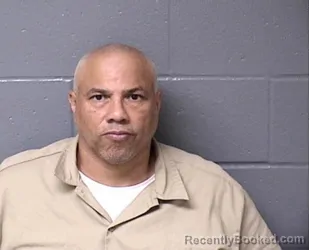 Mugshot of Leeotis D Bailey booked in Woodford County, Illinois on August 26, 2026