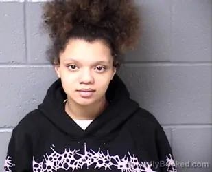 Mugshot of LAYLAH BLOUNT booked in Woodford County, Illinois on April 21, 2026