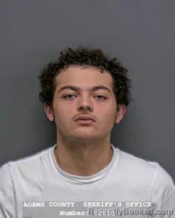 Mugshot of HOLDEN LATRAL HAMPTON