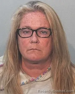 Mugshot of Tamarah Lynn Kump booked in Allen County, Indiana on June 22, 2026