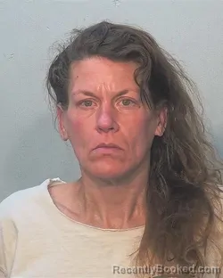 Mugshot of Lindsay Marie Green