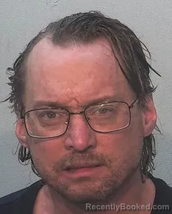 Mugshot of Aaron Lee Galloway