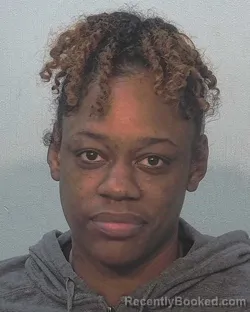 Mugshot of Teaera Akina Green