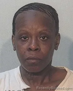 Mugshot of Shadricka Monique Solares booked in Allen County, Indiana on September 10, 2026