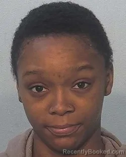 Mugshot of Shaniya Elashia Arnold booked in Allen County, Indiana on May 9, 2026