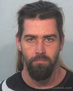 Mugshot of Justin David Daigle