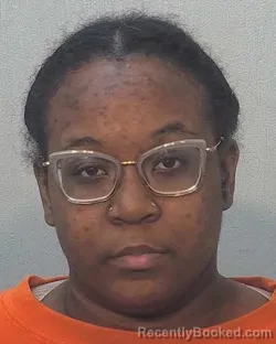 Mugshot of Mynae Rashawnee Cole booked in Allen County, Indiana on May 21, 2026