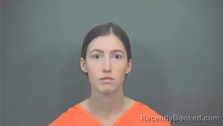 Mugshot of Sophie Louise Patterson