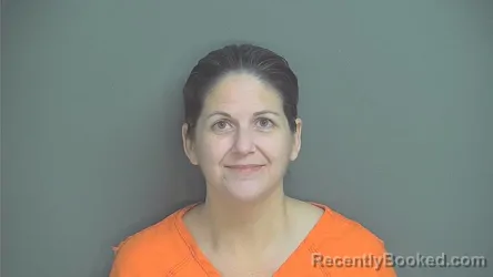 Mugshot of Laura Robertson