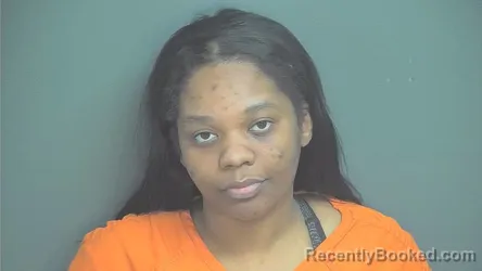 Mugshot of Ahmirie Green