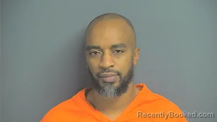 Mugshot of Antonio D Allen