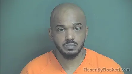 Mugshot of Ryan Thomas