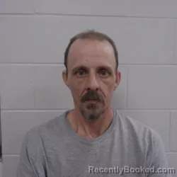 Mugshot of Eric Joshua Mapes