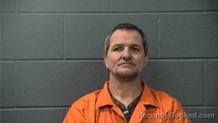 Mugshot of DONALD EDWARD RIGGS