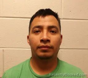 Mugshot of ALVARADO-RECINOS, VICENTE