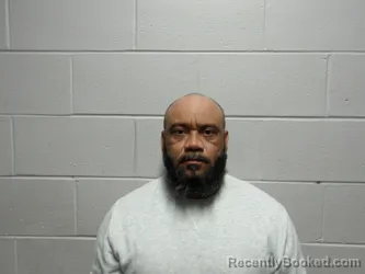 Mugshot of PEREZ PUCHE, ROBERTO booked in Clay County, Indiana on March 26, 2026