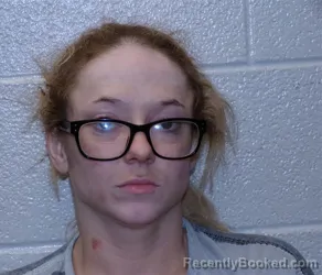 Mugshot of CYNTHIA MCCARSON BRACKEN