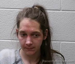 Mugshot of SYDNEY ELEANOR LINDSAY