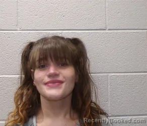 Mugshot of CHLOE SHAY STATON