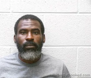 Mugshot of KANDRICK DEMETRIUS ROUNDTREE booked in Henderson County, North Carolina on June 19, 2026