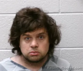 Mugshot of ZACHARY KNABLE