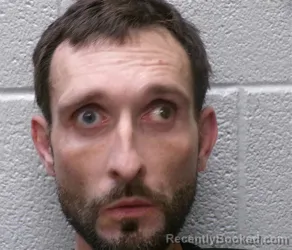 Mugshot of THOMAS KYLE ADAM HENDERSON